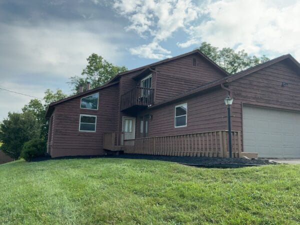 Home before new siding